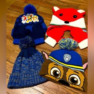 Lot of 4 Toddler Hats & Mittens